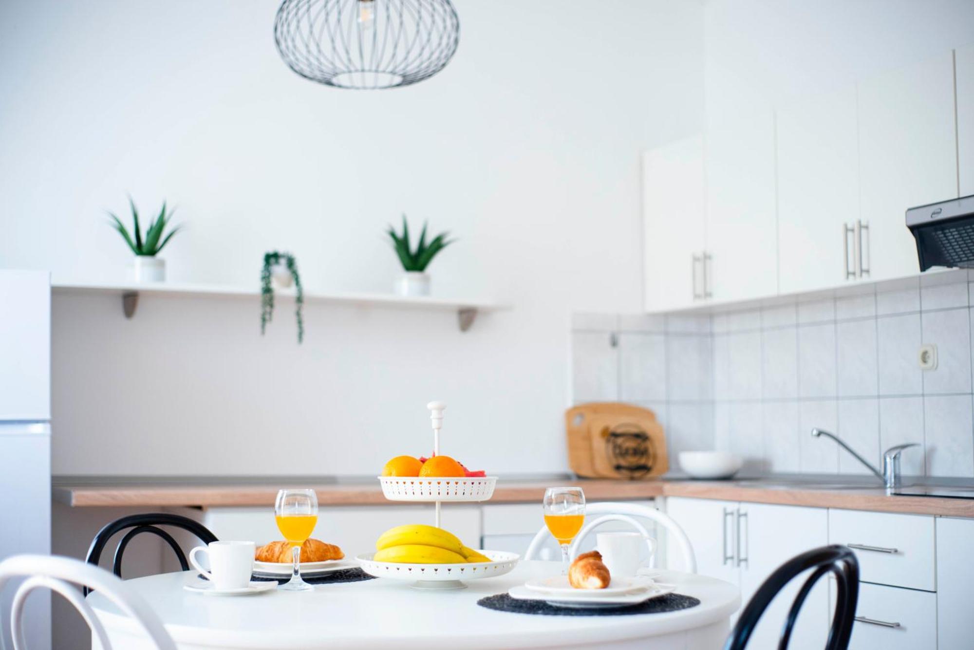 Apartman Karla Синь Екстер'єр фото